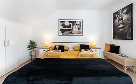 Apartment Ira